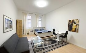 Zzq Brigittenau Cozy Corner Kl32